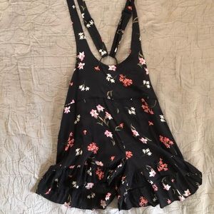 Floral Jumper/ Overalls